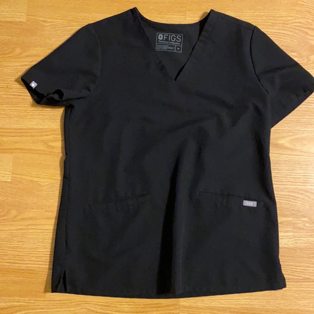 Figs M black Casma scrub top